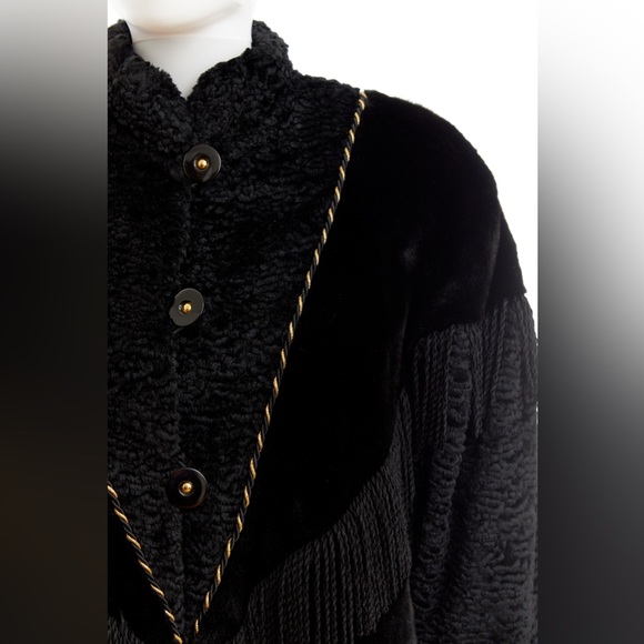 80’s faux fur coat with fringes and gold detail - Picture 5 of 7